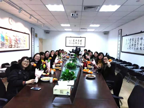 九五至尊VI女神欢度第109个三八国际妇女节